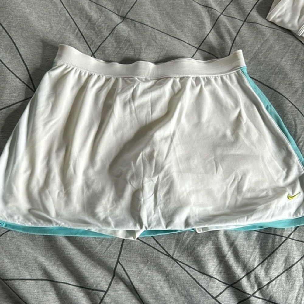 Nike skort size girls XL/ womens S